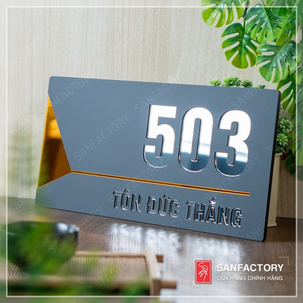 bang so nha mica vang kms11 khong gian song